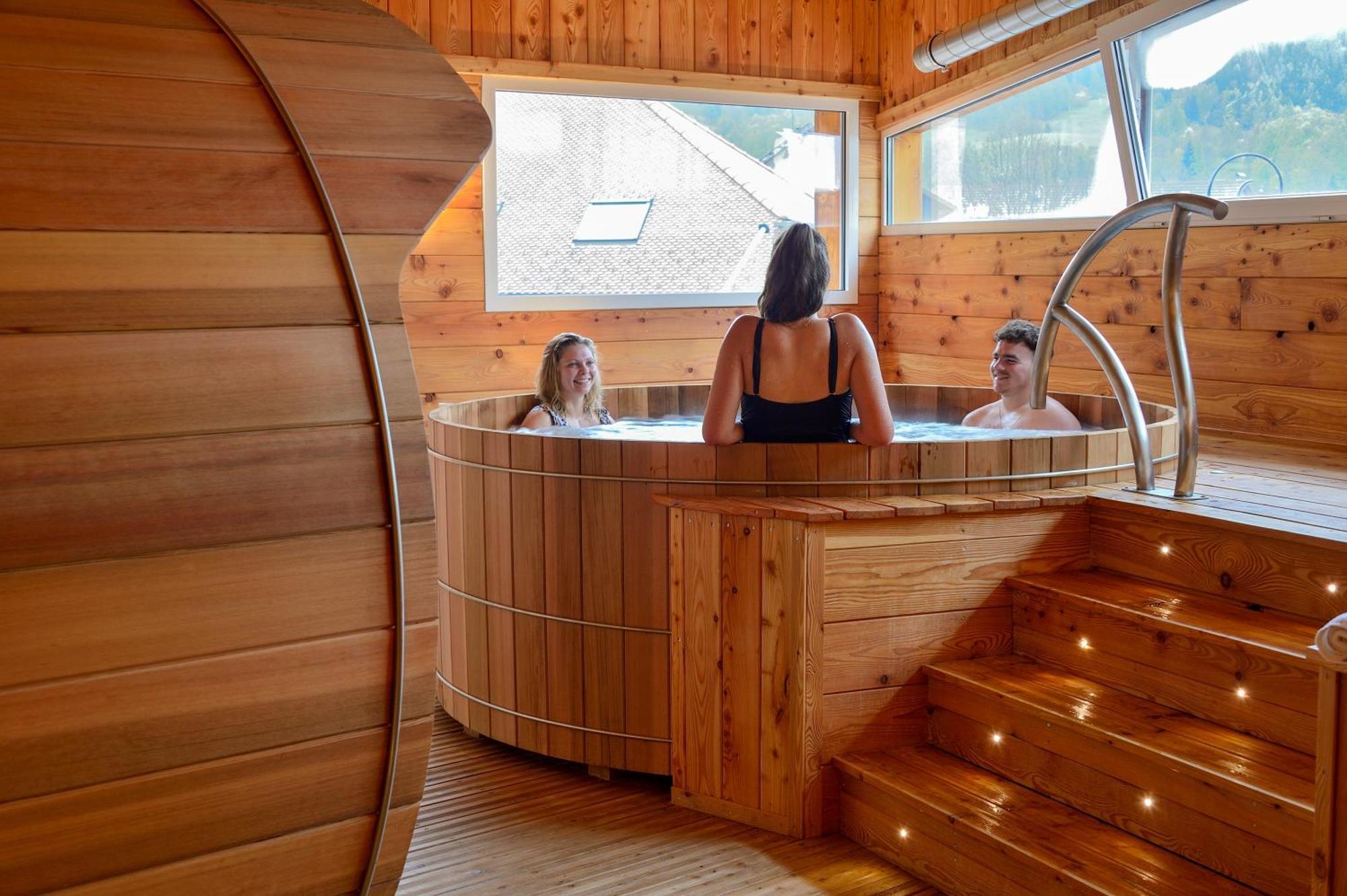 Hotel Les Autanes Spa-Balneotherapie & Restaurant Ancelle Ngoại thất bức ảnh
